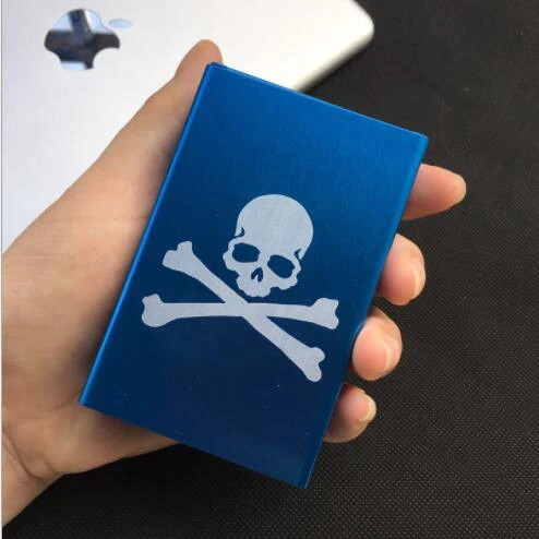 2018 new fashion metal cigarette case supre ultra thin Aluminium alloy box can held 20 cigarettes | Дом и сад