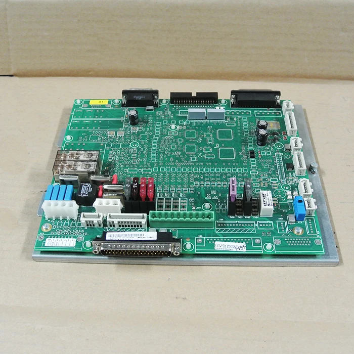 

ESC-C13 б/у в хорошем состоянии с бесплатным DHL * /EMS