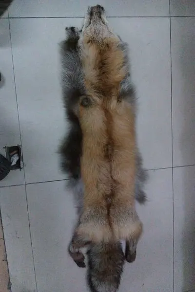 Роскошный тканевый стиль 3 материала кожа Лисий натуральный мех дешевые и