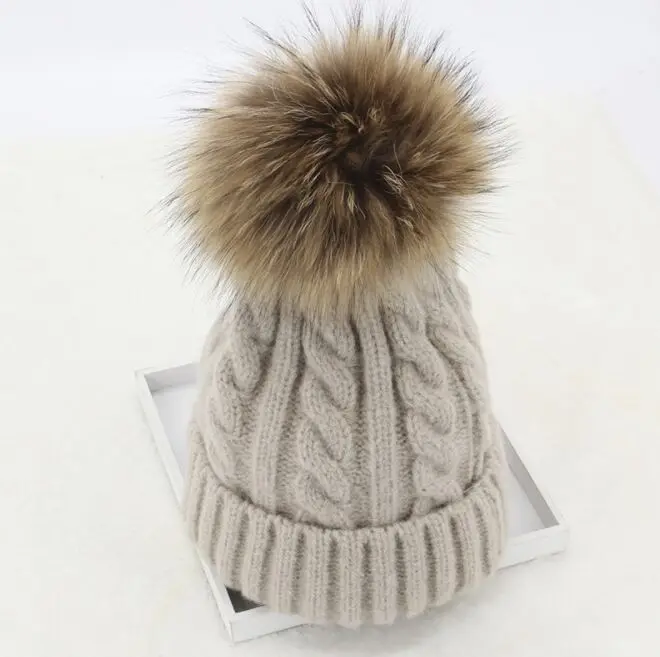 

Kids 15cm Nature Real Fur Pom pom Cable Twist Knitted Hats Girls Women Curled Warm Wool Skullies Beanies Caps Ski Bonnet Gorros