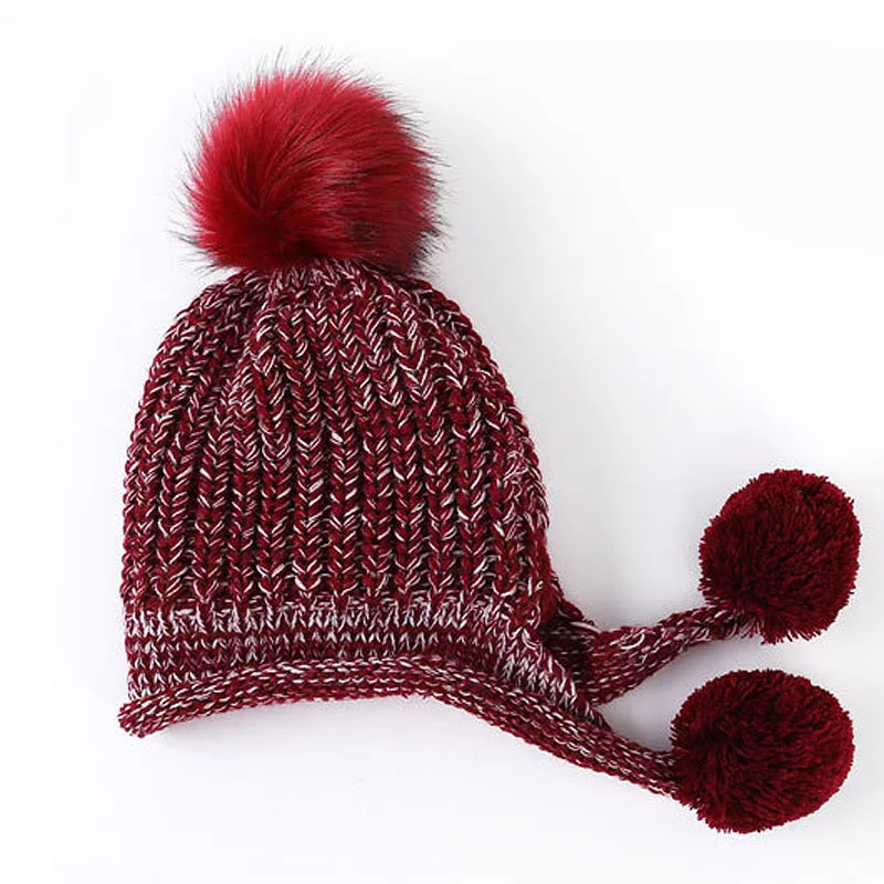 Помпоны женские вязаные шапки-бини с помпоном цветные зимние теплые мягкие шапки