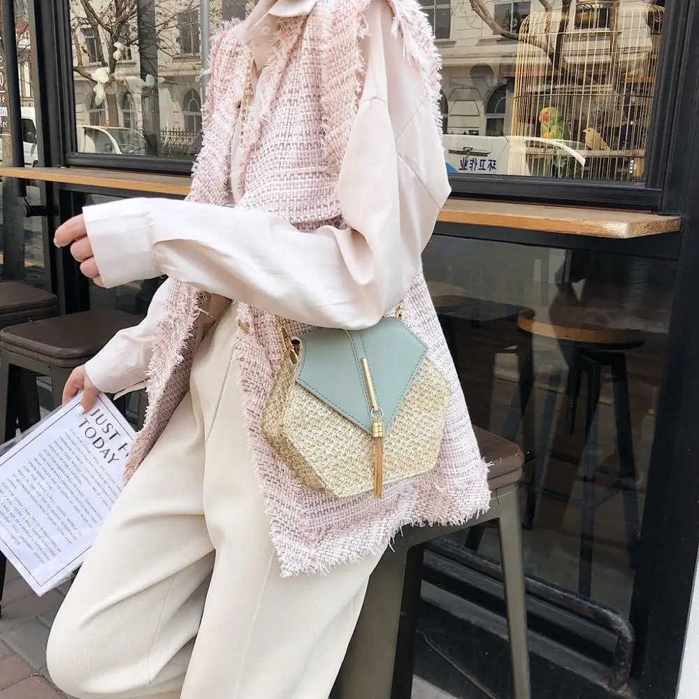 Сумка на плечо Женская шестиугольная стильная соломенная и кожаная сумочка из