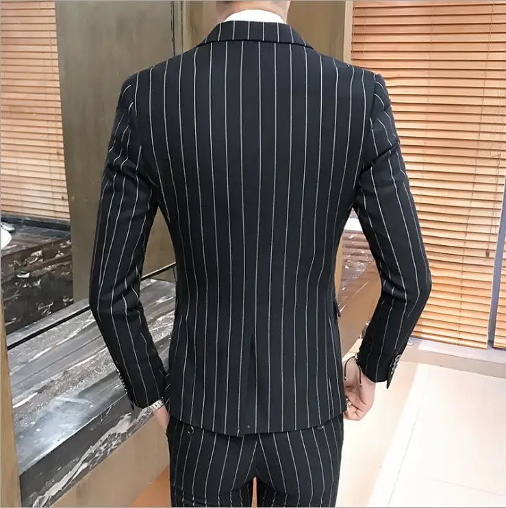 

Mens Wedding Party Suits Double-breasted Striped Man Dress Suit 2019 Classic Blazer Jacket 3 Pieces Mens Vest and Pants Set Suit