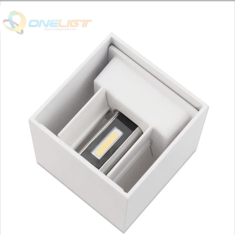 Goede Dimbare 10 W Verstelbare Opbouw Outdoor Cube Led Wandlamp, IP65 Led Outdoor Wandlamp, Up En Down Wandlamp