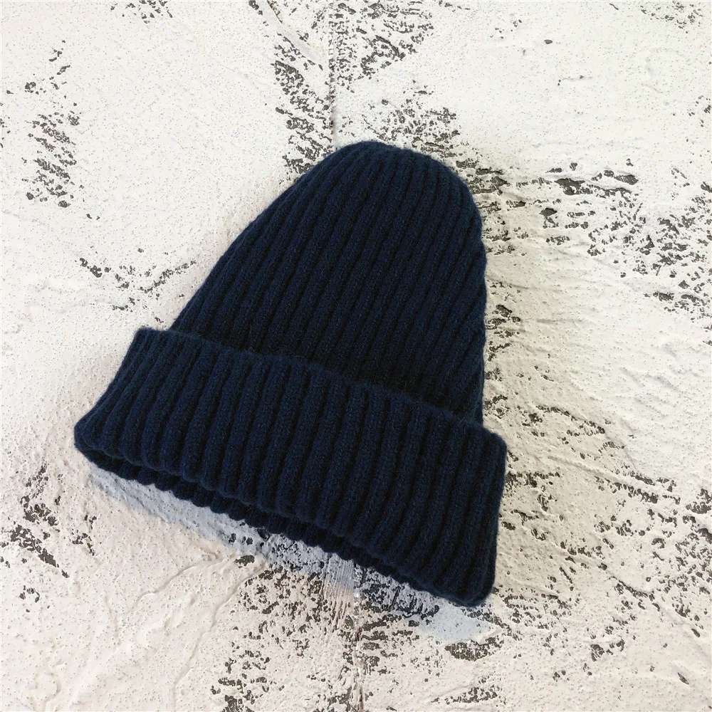 Beanies Women Solid Knitted Casual Warm Skullies Korean Style Elegant Student Hats Chic Womens Lovely Caps Autumn Winter Fashion - Цвет: navy blue