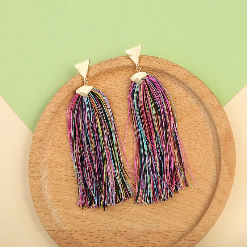 Женские разноцветные этнические серьги с кисточками ручной работы модные