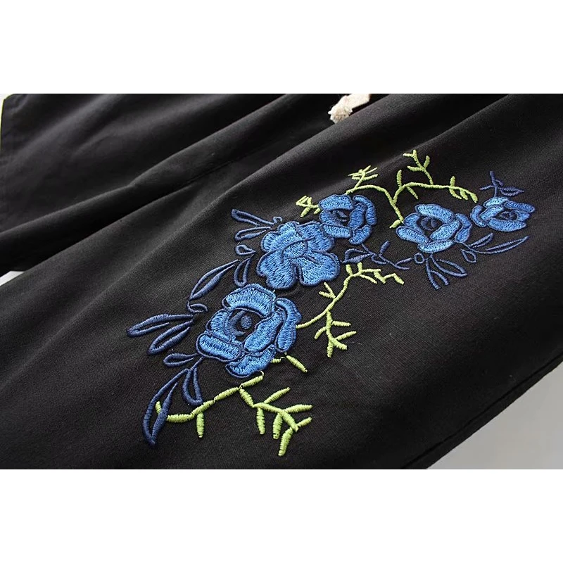 

Plus Size Summer Women Cotton Shorts Casual Elastic Waist Black Short Pants