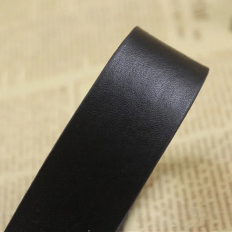 

PU Leather Ladies Belt Triangle Round Buckle Belts Female Leisure Jeans Wild Belt Women Students Metal Buckle Black Strap Belt