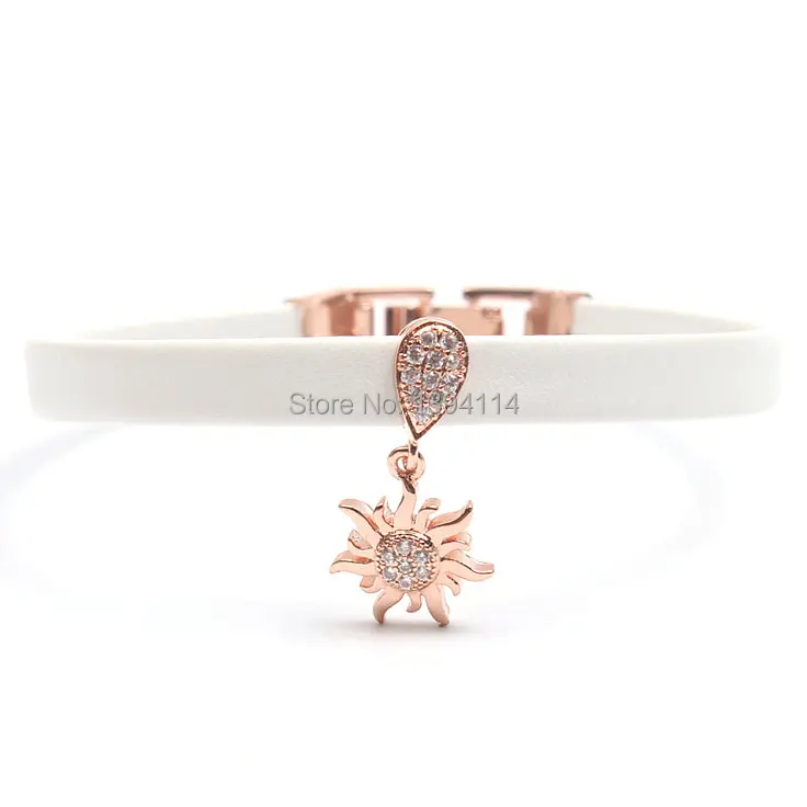 Микро-браслет с прозрачными фианитами кожаный шнур застежкой около 6-8 дюймов