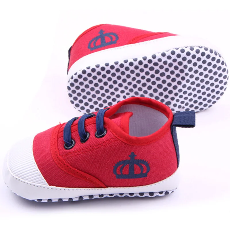 Модная обувь для маленьких мальчиков цвет белый красный мягкая подошва девочек