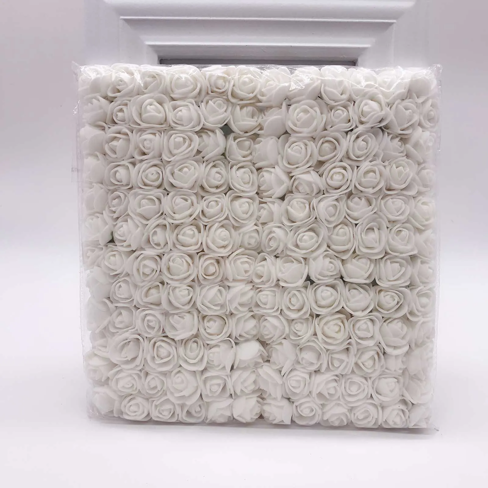 white 144 шт 2 см мини-розы из пенопласта для дома, свадьбы, искусственные цветы, декорация для скрапбукинга, сделай сам, венок, Подарочная коробка, дешевый искусственный цветок, букет - Цвет: white
