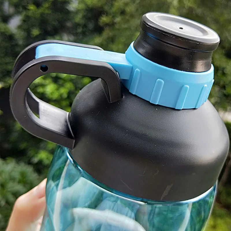 Новая пластиковая бутылка для воды 2000 мл 2 литра не содержит Бисфенол А кемпинга