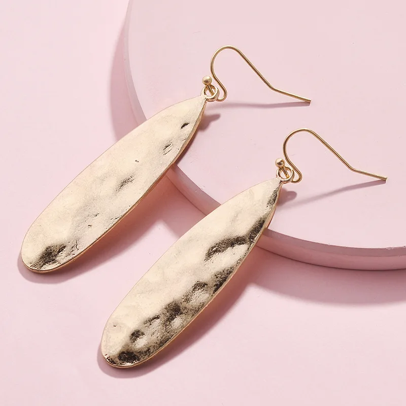 

Fashion Women Modern Design Hammered Metallic Teardrop Drops Earrings for Women Oval Shape Metal Drop