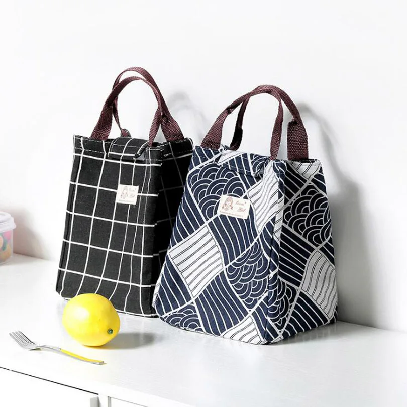 Термосумка для ланча переносной холодильник черного цвета изолированный тоут