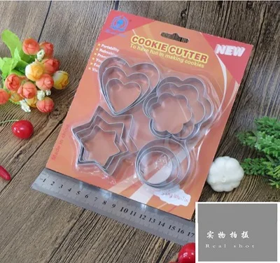 Рождественская рельефная скалка для выпечки печенья, печенье, фондан, пирог, тесто с гравировкой, ролик оленей, деревянная скалка для тиснения - Цвет: 12pcsCookieCutters A