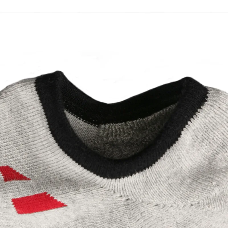 Качественная зимняя куртка на хлопковом подкладе для мальчиков Плотные