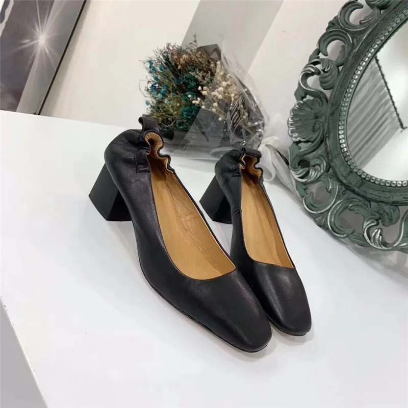 Женские туфли-лодочки из натуральной кожи; однотонные туфли на высоком каблуке с квадратным носком; модельные туфли ручной работы; свадебные мягкие офисные женские туфли для зрелых женщин - Цвет: Photo color black