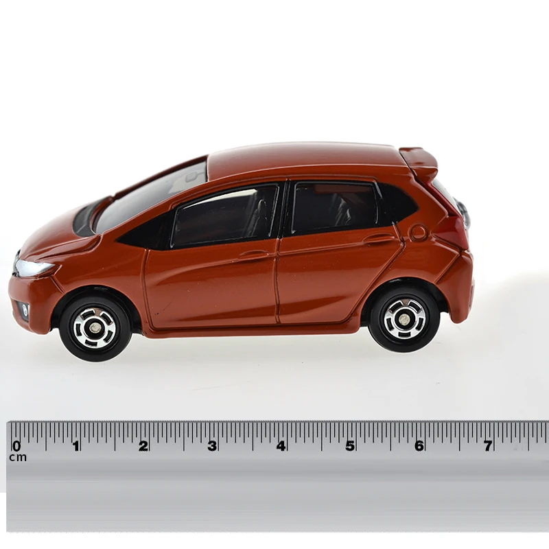 Takara Tomy Tomica 1/61 Honda FIT Metal Diecast Model Vehicle Toy Car New in Box #105 |