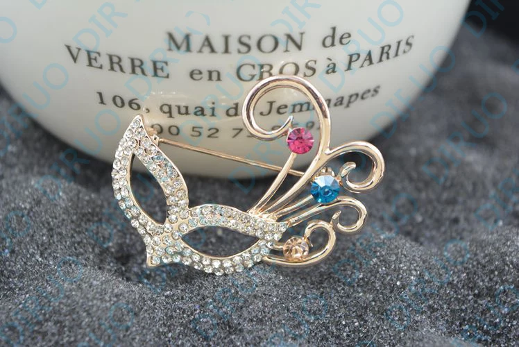 Модные ювелирные аксессуары австрийский кристалл CZ лиса брошь с маской любовь