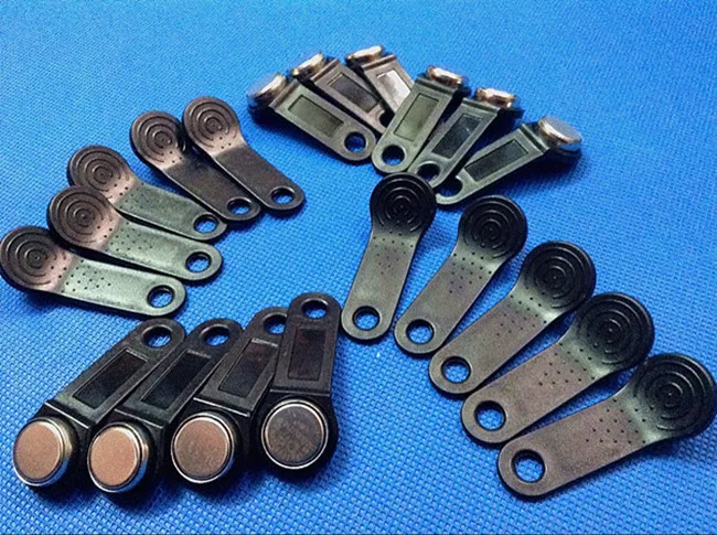 YongKaiDa 1000 шт сенсорная память TM1990A Dallas Совместимость DS1990 iButton ключ карта черная