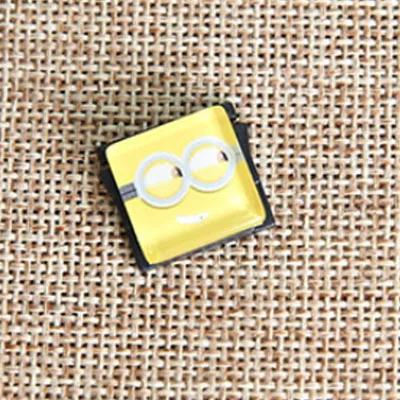 Minions Roadfisher европейский и американский стиль мультфильм Горячий башмак Защитная крышка общего назначения Fit DSLR камера - Цвет: Minions