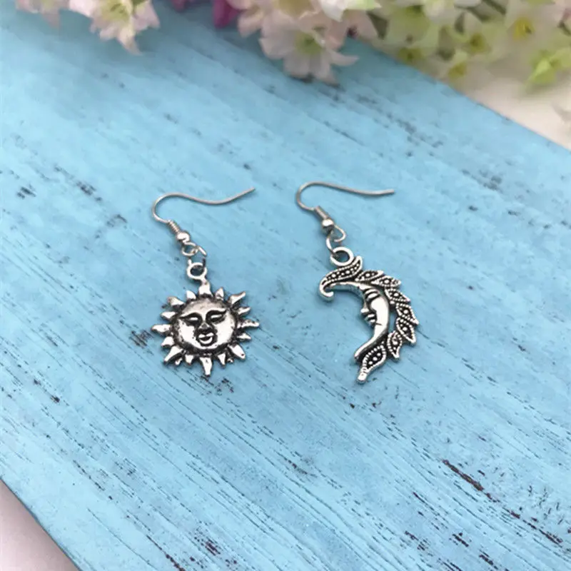 Женские Висячие серьги из сплава в стиле ретро со смайликом Sun Moon ювелирные