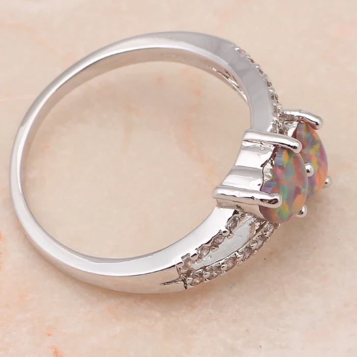 Модные ювелирные кольца из серебра с цирконием в романтическом стиле