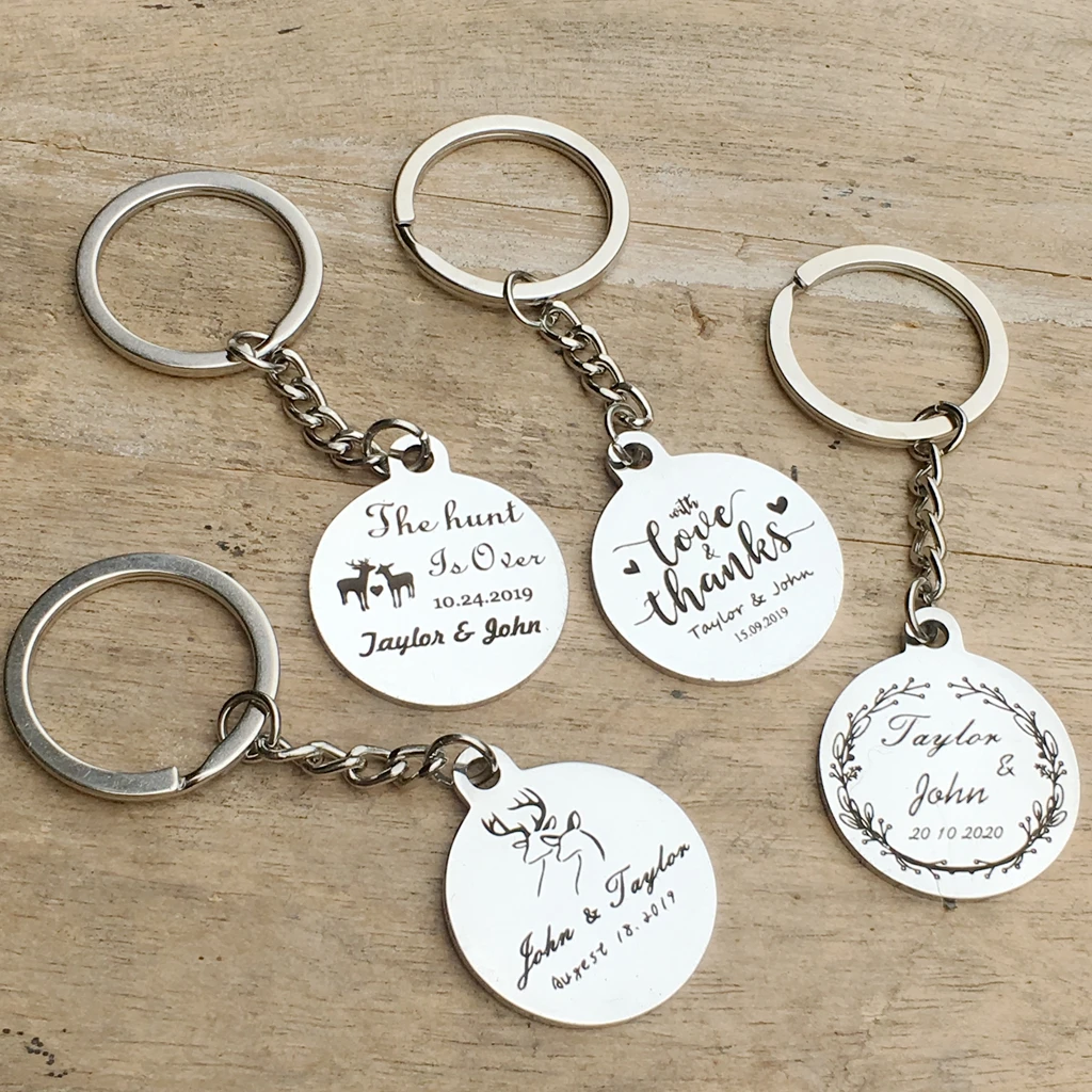 10pcs custom name date alloy Keychain Engraved logo key chain wedding gifts for guests wedding souvenirs wedding favors and gift