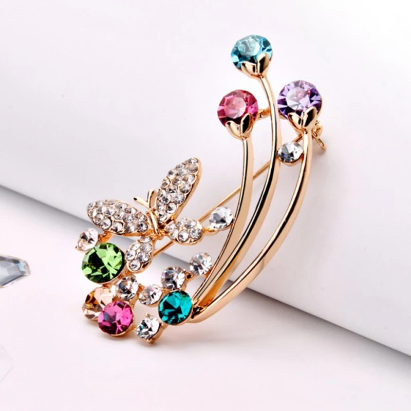 Мода 2017 г. Кристалл Бабочка Женщины Броши Модные животных Женские цветочные