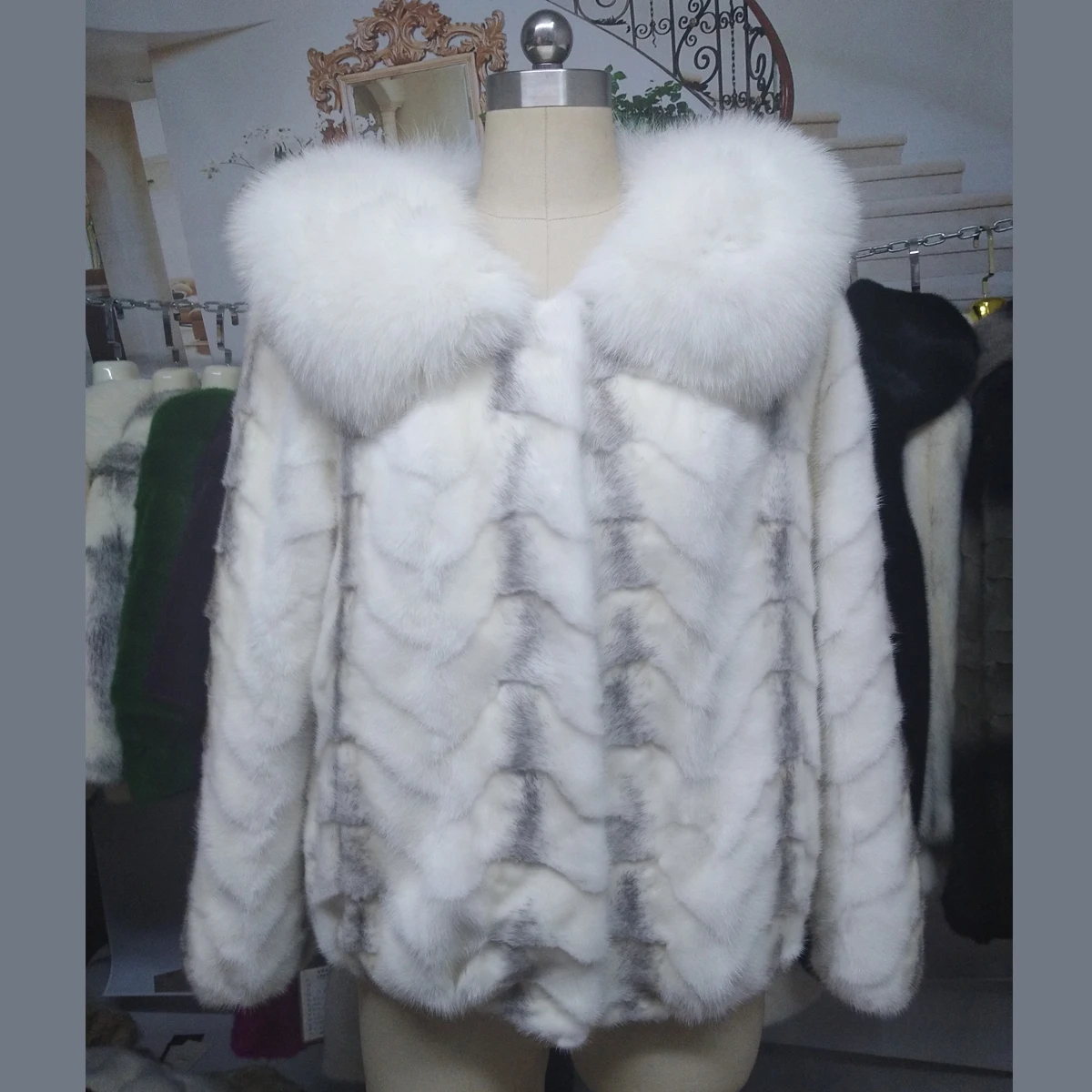 Новая шуба из меха норки длинная 2019