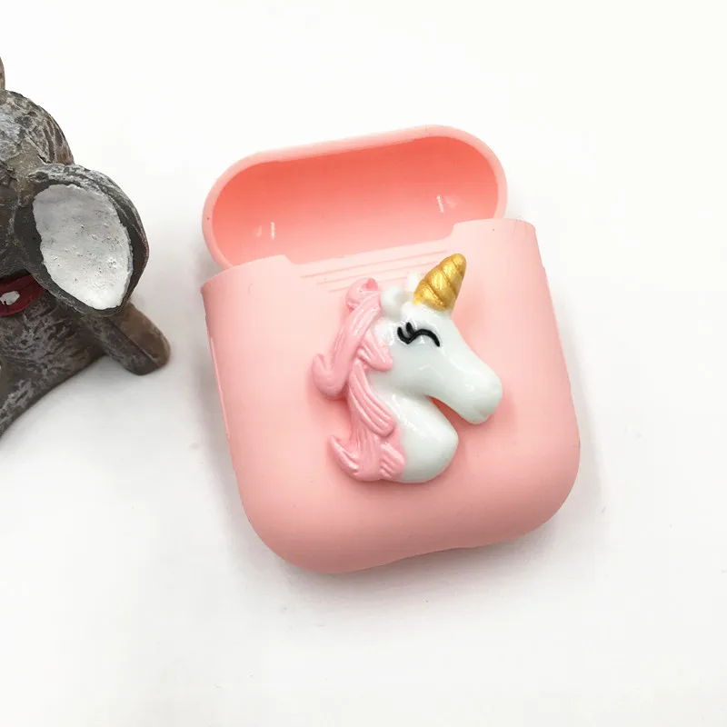 Силиконовый чехол для наушников Apple Airpods с единорогом противоударный AirPods