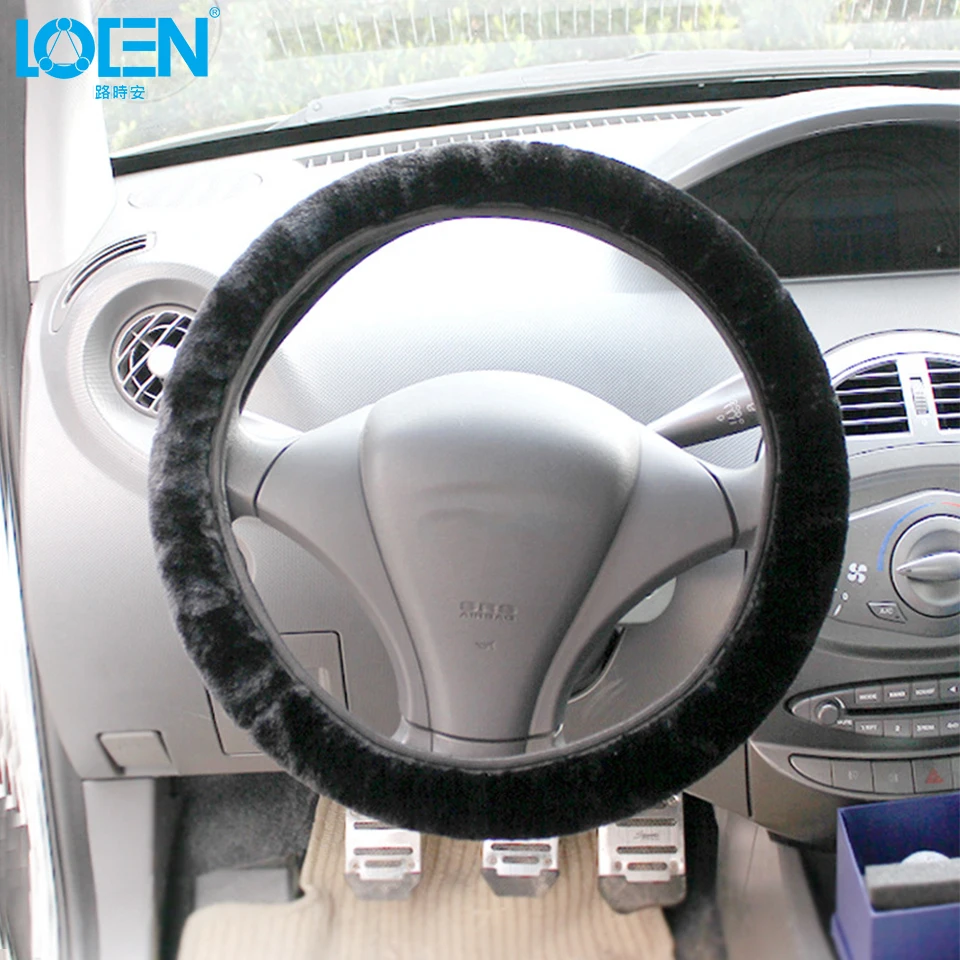Зимний чехол рулевого колеса автомобиля из искусственного меха на руль