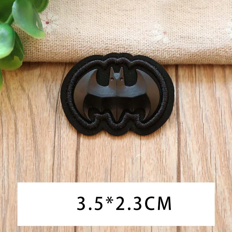 DIY черный белый Железный на коже 3D череп значок для одежды сумки джинсы вышивка пользовательские наклейки для одежды нашивки на одежду