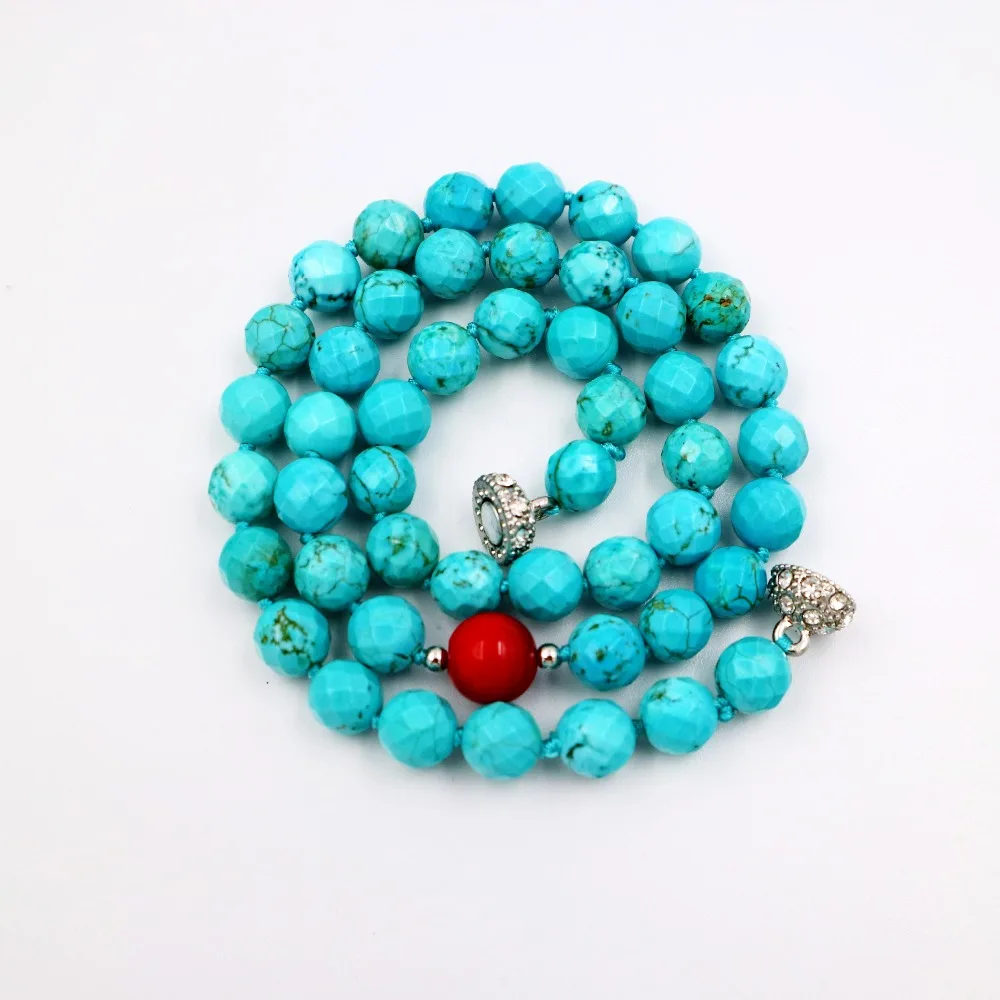 Бусины из натурального камня голубого цвета бирюзы 8 мм граненые и красный коралл