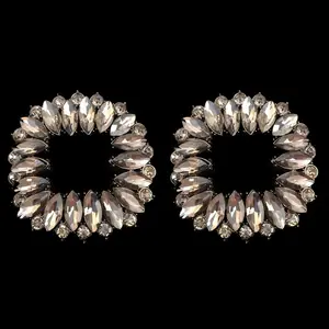 Зажим для обуви из цинкового сплава, квадратные полые стразы, Цветочный блеск, роскошные зажимы, сделай сам, высокий каблук, пряжка, Свадебная обувь для невесты, очаровательные 2 шт.