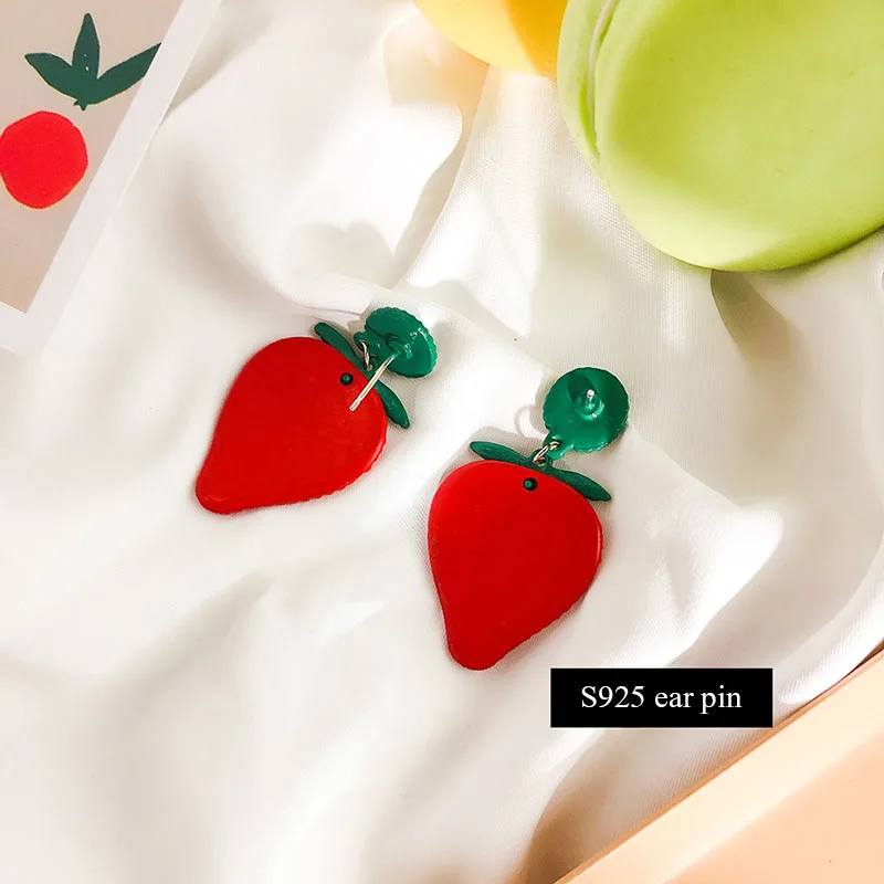 

RE Korean Temperament Summer Cute Earrings Strawberry Watermelon Banana Fruit Earrings for Women Dainty Vacation F34