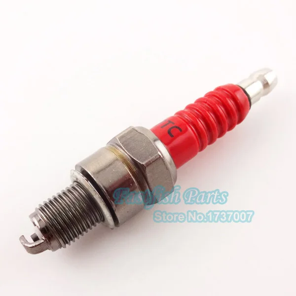 Свеча зажигания для квадроциклов мотовездеходов скутеров Багги Go Karts Crass 3