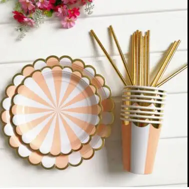 2017 новые одноразовые наборы посуды включая тарелки чашки соломки для дней