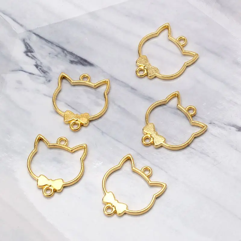 

5Pcs Cute Moon Cat Blank Resin Frame Pendant Open Bezel Setting Jewelry Making
