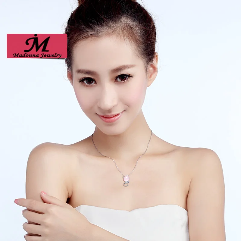 Высококачественная Милая подвеска в виде котенка с бантом покрытая серебром