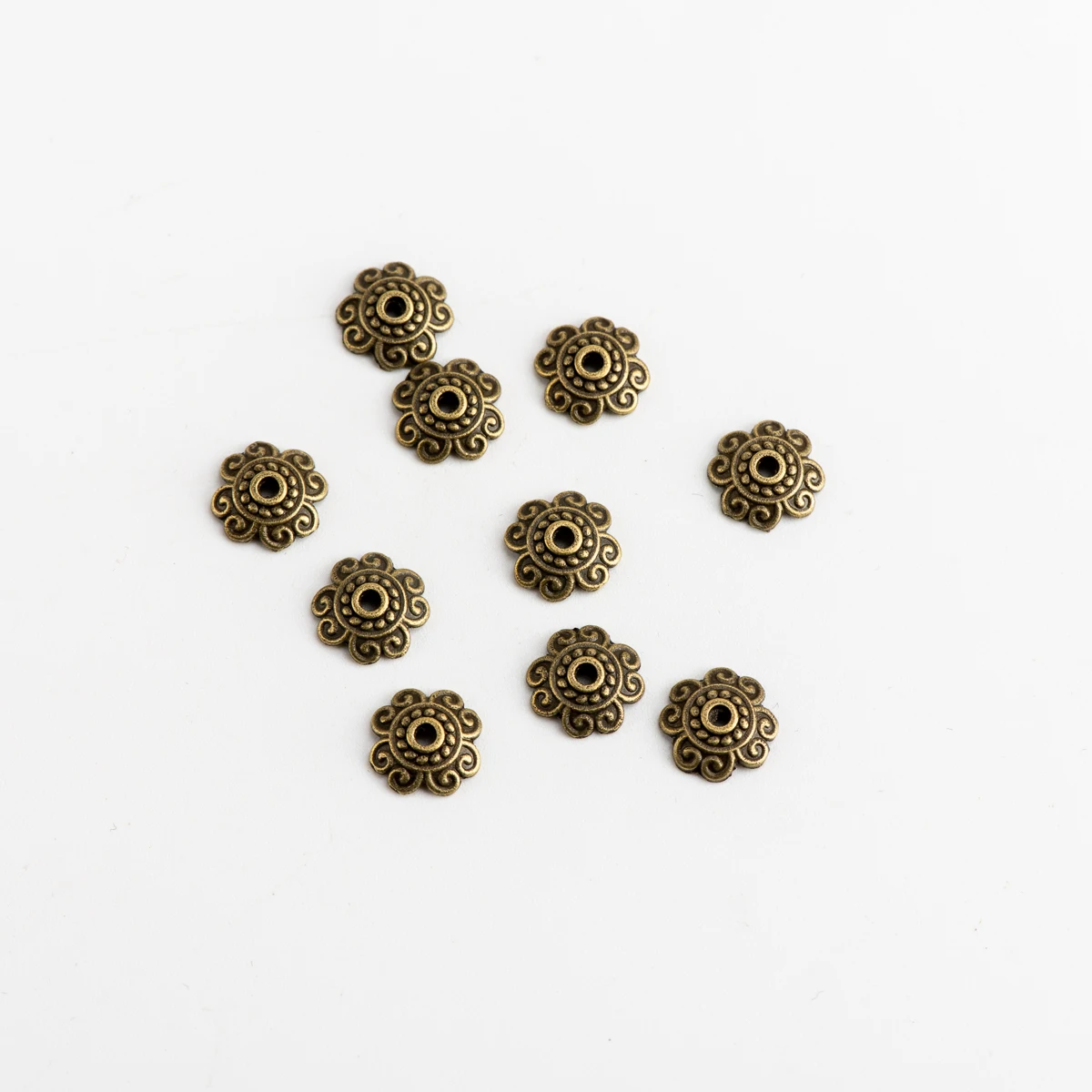 

Beads Caps Jewelry Supplies DIY Jewelry Making Findings Handicraft Accessories For Jewelries Needlework #JZ207