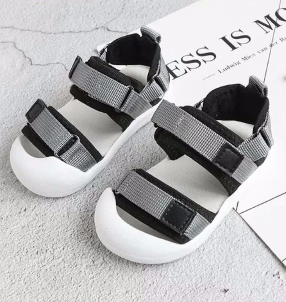 2-3 year old children's shoes with postage |