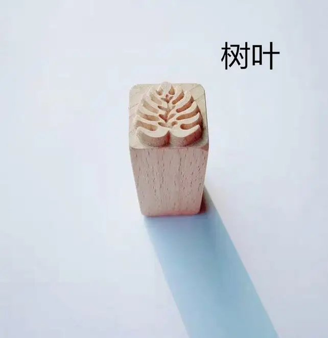 as picture Ручные резные деревянные штампы для печати DIY глиняная керамика печатные блоки глиняные инструменты лист/рыбья кость/белка/цветок/олень/дерево - Цвет: as picture