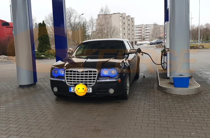 Для Chrysler 300C 2004 2005 2007 2008 2009 2010 RF Bluetooth APP контроллер мульти-Цвет ультра яркая цветная(RGB) комплект светодиодов «глаза ангела»