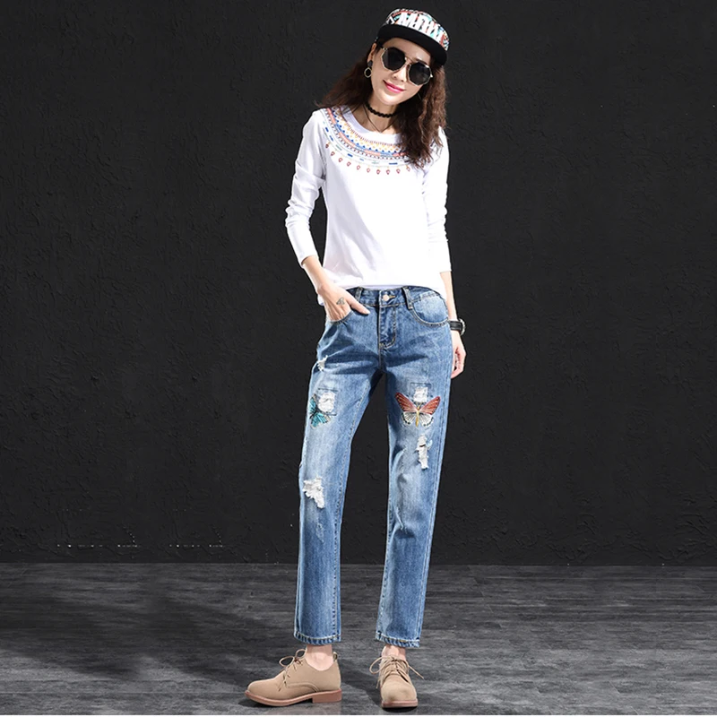 Осень 2017 г. Джинсы для женщин с вышивкой бабочки Брюки девочек Для Винтаж