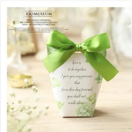 

50Pcs/Lot European Style Green Floral Candy Boxes With Ribbons Sweets Gift Favor Boxes With Ribbon Casamento Decoration Supplie