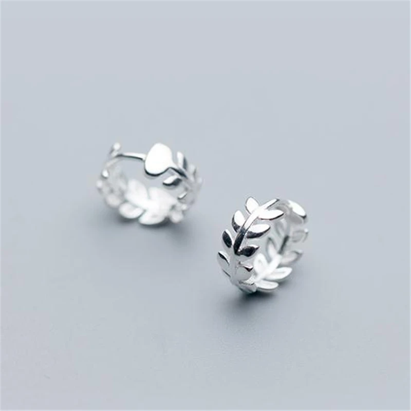Silver 925 серебро круг Простой лист Форма Серьги гвоздики ювелирные изделия тенденция для женщин Распродажа E7910 - Окраска металла: Silver