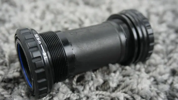 SRAM DUB Нижний Кронштейн MTB английский BSA 68/73 мм черный|Шатун и передняя звездочка