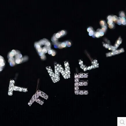 Женские серьги-гвоздики с фианитом класса AAA | Украшения и аксессуары