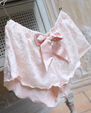 Женские роскошные сексуальные шелковые атласы кружевные двухслойные шорты для